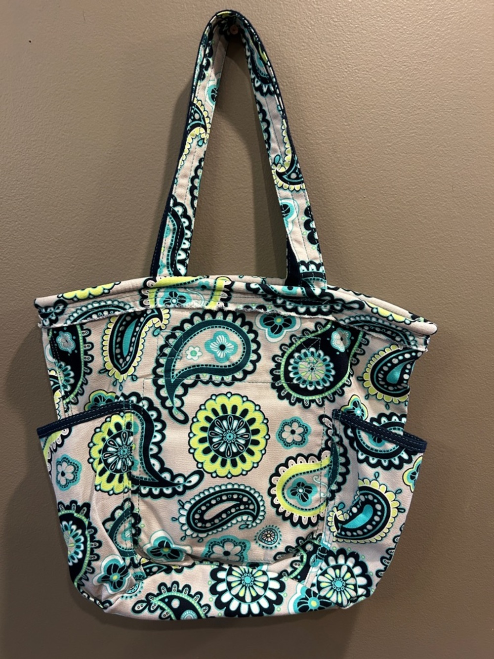 Thirty One Paisley Day Retro Metro